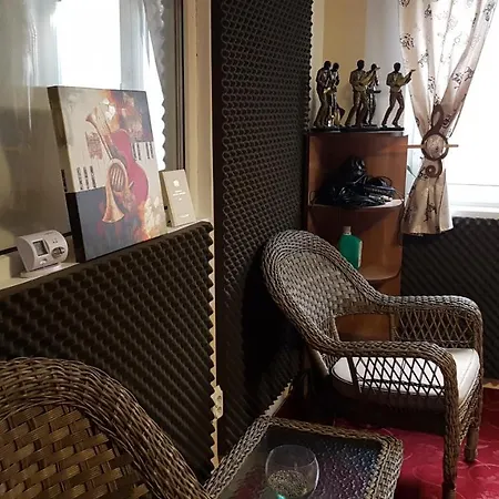 House Of Music Instruments *